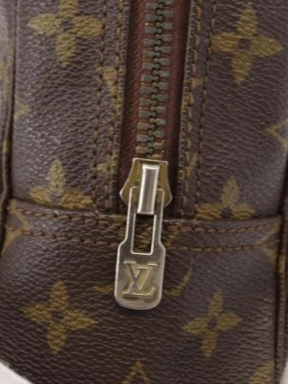LOUIS VUITTON Monogram Trousse Toilette 28 Clutch Bag M47522 LV Auth 154483 - Picture 8 of 15